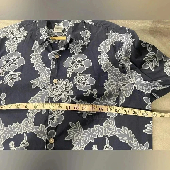 Old Navy Men’s Blue Hibiscus Hawaiian Print Blue Short Sleeve Button Down Size L - Picture 10 of 11